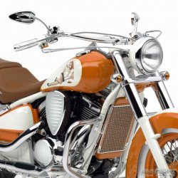 Baron styr Nostalgia, Kawasaki, Suzuki, Yamaha